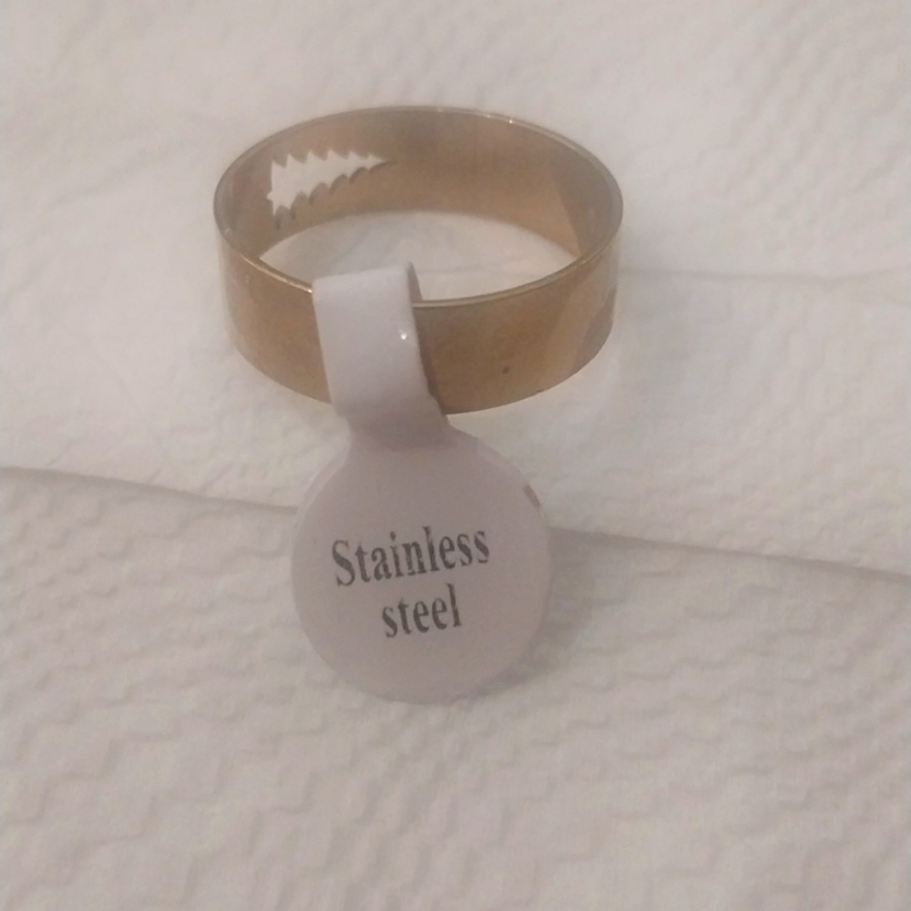 im sell Stainless Steel..Rings